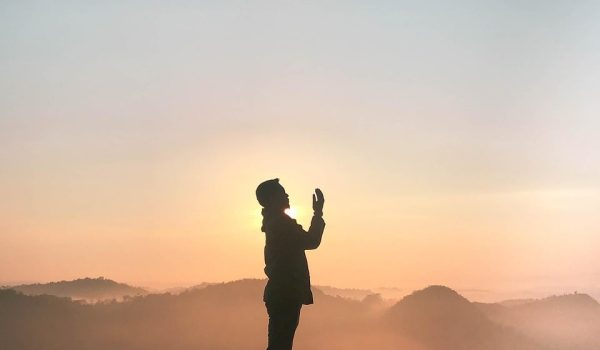 sunset, yogyakarta, sunrise, potrait, phone wallpaper, nature, jogjakarta, pray, people, traveling, indonesia, aesthetic wallpaper, iphone wallpaper